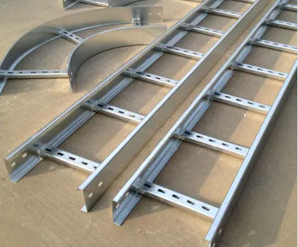 نردبان ضد زنگ نوع سینی کابل پیش گالوانیزه 1-12 متر برای صنعتی