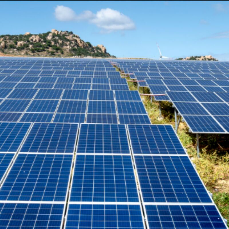 براکت های نصب خورشیدی زمینی با اجزای آلومینیوم آنودیزه مقاوم در برابر خوردگی طراحی شده برای مونتاژ آسان و طولانی مدت در فضای باز