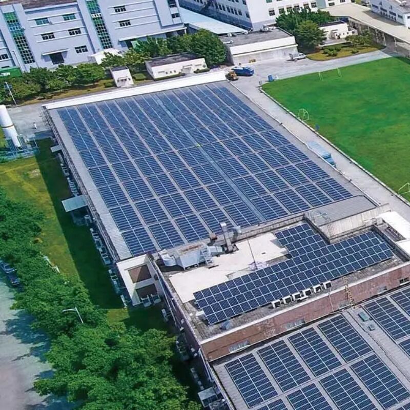 براکت‌های نصب پنل خورشیدی روی سقف‌های فلزی که پشتیبانی بادوام و نصب آسانی را فراهم می‌کنند و در زمان و هزینه صرفه‌جویی می‌کنند.