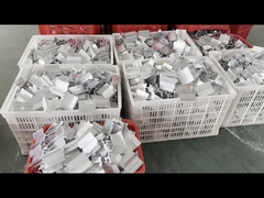 کلاپ های نصب پنل خورشیدی سقف فلزی سفارشی